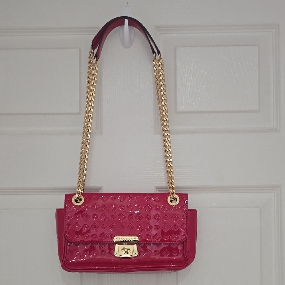 Invece Italian Luxury Chic Red Handbag with Gold Chain NWOT